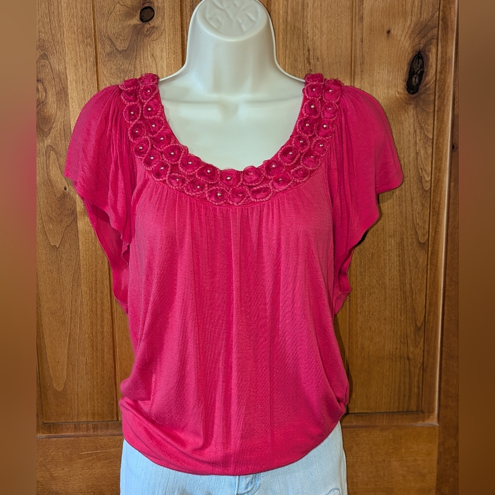Elle Vibrant Pink Blouse with Floral Neckline‎